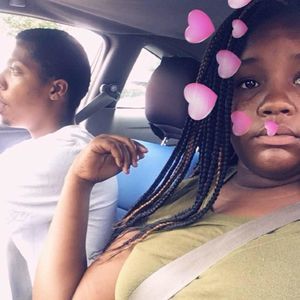 Meet your Posher, Tyshawinia